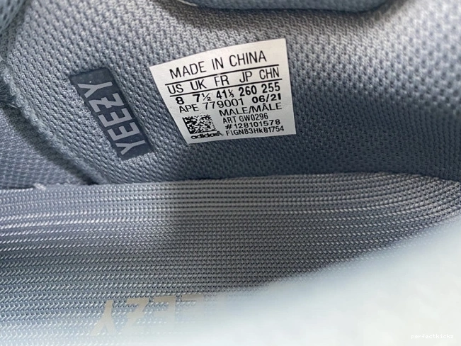 Yeezy V2 Sun GW0296 Adidas 700 Boost 0728
